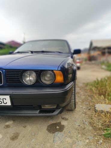 BMW: BMW 5 series: 1989 г., 2.8 л, Механика, Бензин, Седан