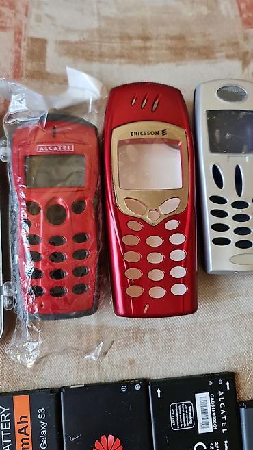 iphone tablet: Veliki lot starih baterija za mobilne telefone + maskice/kućišta za — 9
