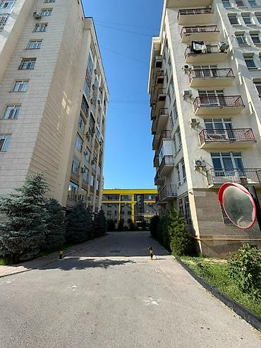 1 комната, 42 м², 12 мкр Элитка, 3 этаж