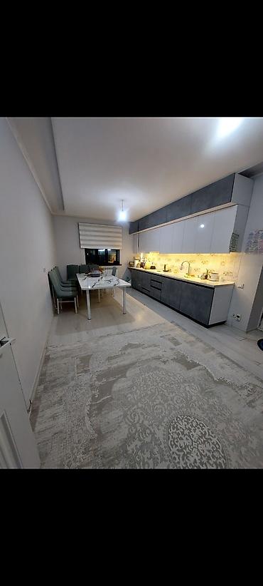 Продажа коттеджей и домов: Продаётся дом в Ак-Ордо2.2 этажный дом,чисто для себя строили,первый — 3