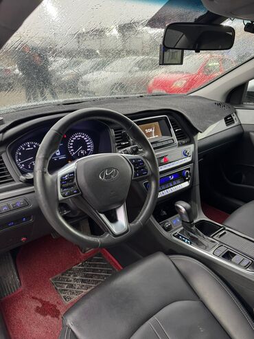 Hyundai: Hyundai Sonata: 2020 г., 2 л, Автомат, Газ, Седан — 12