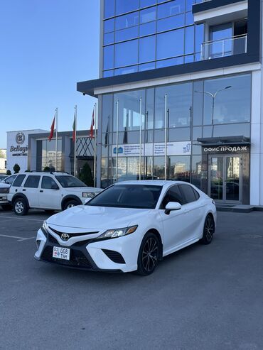 акустические системы crown со светомузыкой: Toyota Camry: 2019 г., 2.5 л, Автомат, Бензин, Седан