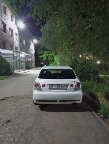 corolla runx: Toyota Altezza: 2002 г., 2 л, Автомат, Бензин, Универсал