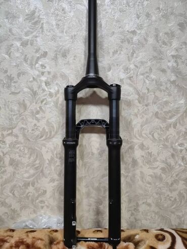 велосипеды мерида: Rockshox 35 Silver TK 29 
шток у основания 1,8 дюйма-46 см