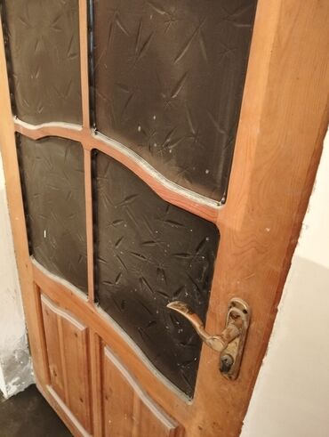 Otaq qapıları: Qonaq otağı üçün İşlənmiş Otaq qapısı 90x210 sm Naliçnik ilə, Ünvandan götürmə — 1