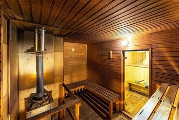 деревянные бани на заказ: Требуются 2 ночника/уборщика в баню Жыргал на ночное время с 11 ночи