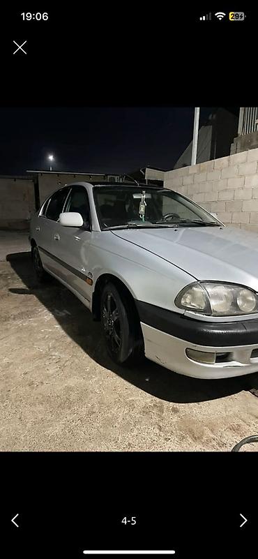 таета авенс: Toyota Avensis: 2000 г., Механика, Дизель — 2