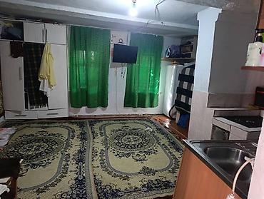 kg house: Продаю 1/4 часть дома в центре города Каракол, по улице Ленина — 6