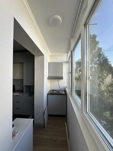 Посуточная аренда квартир: 3 комнаты, Душевая кабина, Постельное белье, Парковка — 14