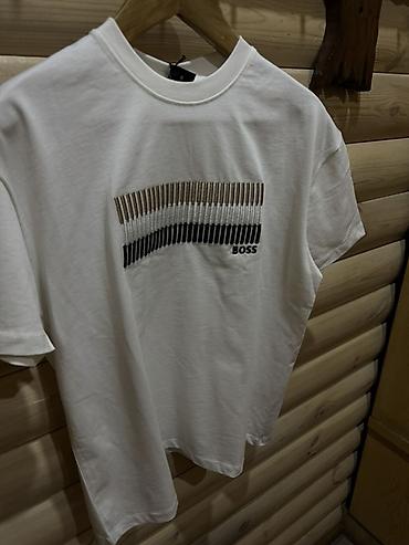 Футболки: Футболки брендов премиум-класса, классический крой, короткий рукав — 8