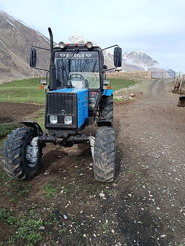 Тракторы МТЗ (Беларус): Трактор BELARUS 952 Основные характеристики: - Колесная формула — 12