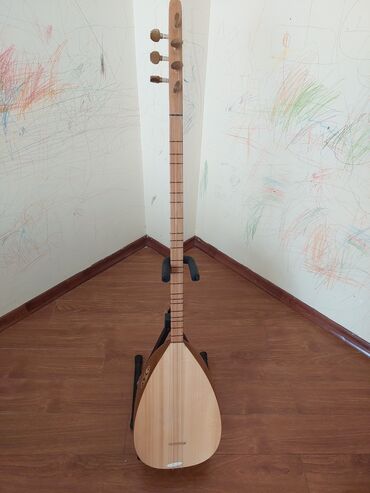 türk sazı: Akustik Türk Sazı 
42 Çanak 
Yaprak Dud
Laçin Kapak
Gürgen Sap
