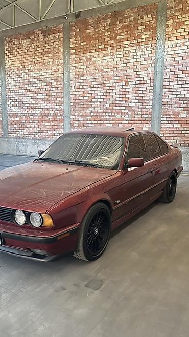23 525: BMW 5 series: 1991 г., 2.5 л, Механика, Бензин, Седан — 2