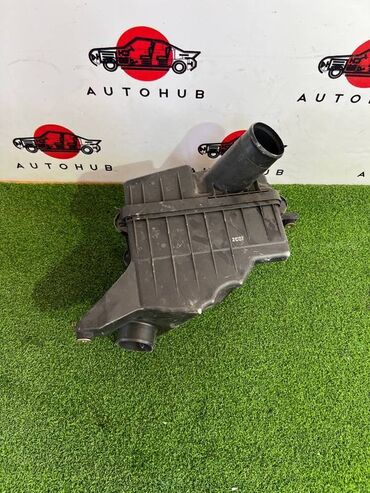 продаю дом: Корпус воздушного фильтра Nissan Cefiro A32 2.0 1999 (б/у)