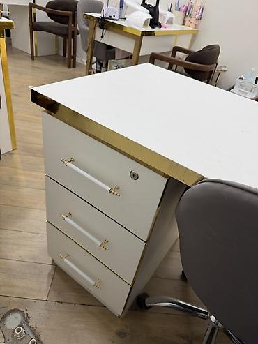 masa demiri: Künc masa, Siyirməli, MDF — 3