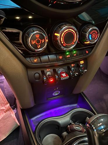 Mini: Mini Cooper Countryman: 2020 г., 1.5 л, Кроссовер — 12
