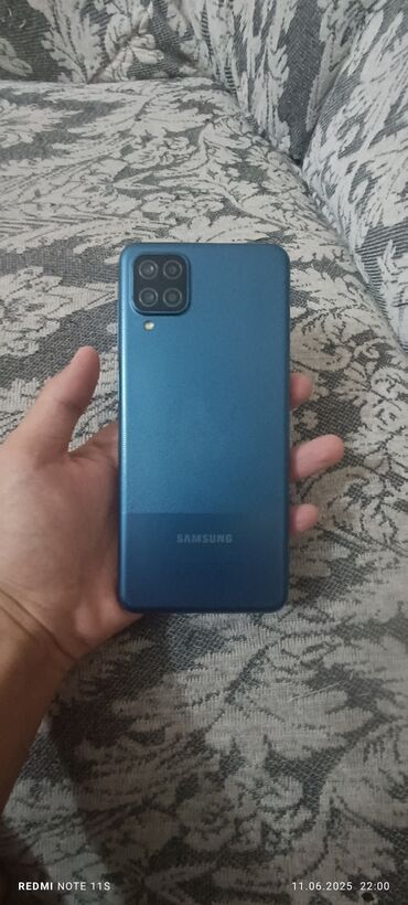 samsung a82: Samsung Galaxy A12, Б/у, 64 ГБ, цвет - Голубой, 2 SIM