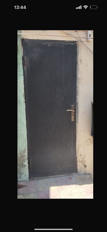 Giriş qapıları: Seyf qapi
150azn
Pirsagi 0058 leli lalafo.az -da Giriş qapıları: Seyf qapi
150azn
Pirsagi 0058 leli