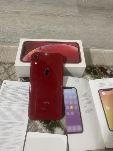 Apple iPhone: IPhone Xr, Новый, 128 ГБ, Наушники, Зарядное устройство, Защитное стекло, 99 %