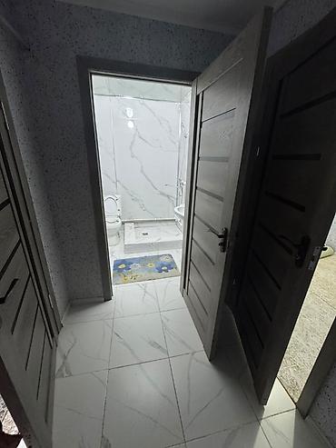 здам комнату: Сдает квартира однокомнатные спальня отдельно кухня, душ туалет — 6