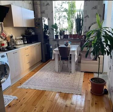 xaqlarda kiraye evler: İnşaatçılar Metrosu Yaxınlığında Yerləşən Mənzil Kirayə Verilir Qaz Su