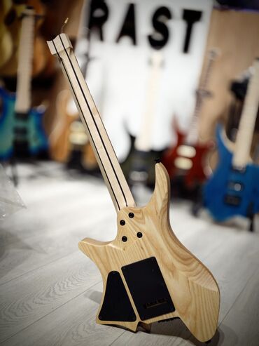 Elektro gitaralar: Elektron gitara, 6 sim, Yeni, Ünvandan götürmə — 8