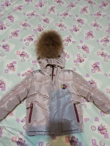 детское куртки: Куртка зима для мальчика 2-3 лет.сост отличн.1000 сом