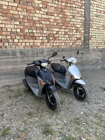 купить трактор мтз в рассрочку: Скутер Suzuki, 420 куб. см, Бензин, Б/у