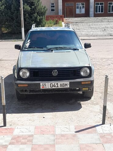 расрочка овто: Volkswagen Golf: 1991 г., 1.8 л, Механика, Бензин, Хетчбек