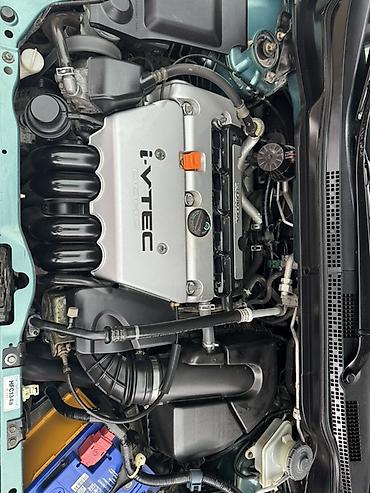 аренда авто спарк: Honda Stream: 2001 г., 2 л, Автомат, Бензин, Минивэн — 8