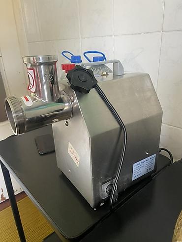 Промышленная электрическая мясорубка Kitchen Wings Meat Mincer - at lalafo.kg Промышленная электрическая мясорубка Kitchen Wings Meat Mincer -