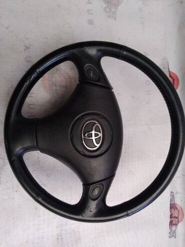 Другие автозапчасти: Руль Toyota