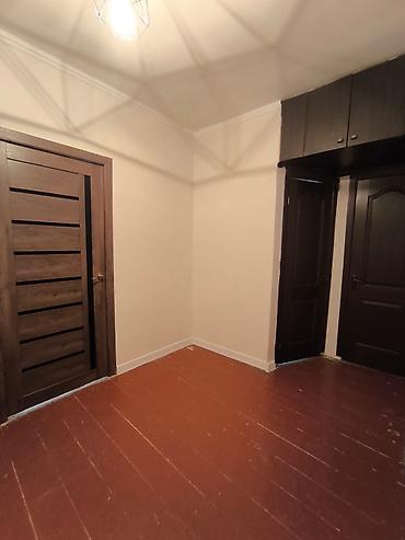 корона дом: 3 комнаты, 56 м², Индивидуалка, 5 этаж, Старый ремонт — 8