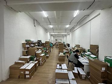 Коммерциялык кыймылсыз мүлктү сатуу: Кеңселерди сатуу 160 м², Ремонту бар, Көп кабаттуу имарат, 1 кабат — 4