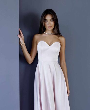 Haljine: Uni 2500 na lalafo.rs — 5 Haljine: Uni 2500 — 5