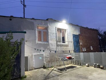 Həyət evləri və villaların satışı: 4 otaqlı, 90 kv. m, Orta təmir — 2