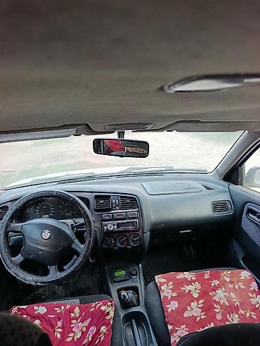 классика мото: Nissan Primera: 1999 г., Механика, Бензин, Седан — 4