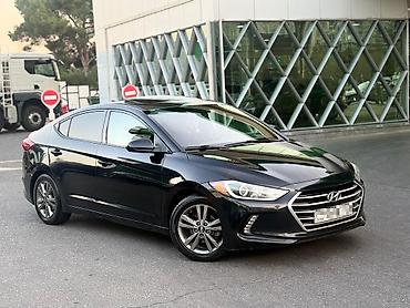 audi a8: Hyundai Elantra: 2 l | 2017 il Sedan — 1