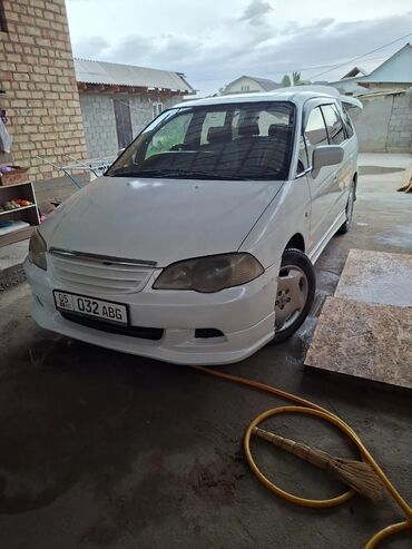 7 орунду машина: Honda Odyssey: 2000 г., 2.3 л, Автоматические, Бензин, Минивэн
