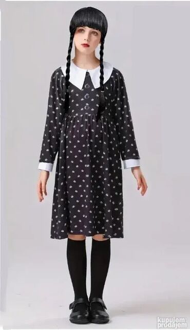 Kostimi za maskenbal: Sa kragnicom i cvetićima - dizajn kao iz filma Wednesday Adams family — 1