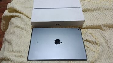 ikinci el plansetler: Ipad 9 nesil 64 gb son qiymət 530 azn. Heç bir poblemi yoxdur əla da