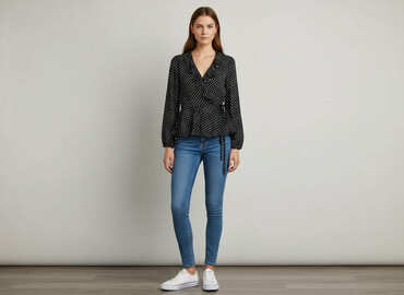 bluzki czarne plus size: Gina Tricot, Жіноча блуза, розмір S