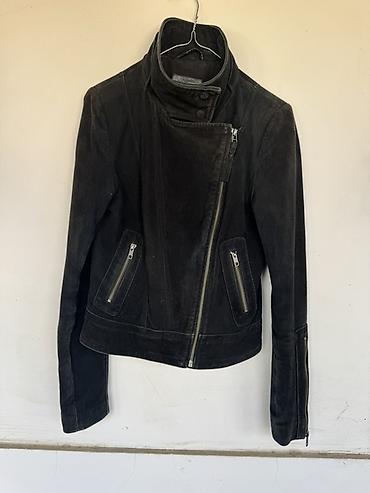 parka s: Crna ženska biker jakna od velura (brušene kože). - Materijal: mekani — 3