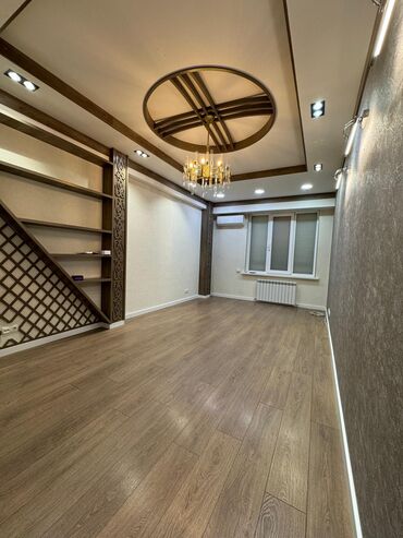 Офисы: Сдаю Офис, 188 м², В жилом комплексе, С отдельной кухней, С отдельным входом, С отдельным сан узлом — 22