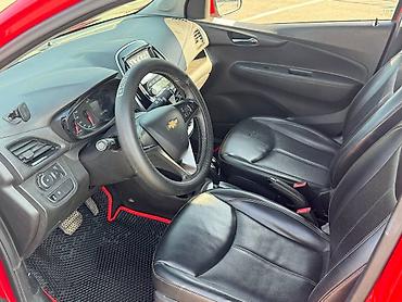 Chevrolet: Chevrolet Spark: 2018 г., Бензин, Хэтчбэк — 7