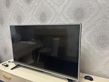 led ekran: 📺 Televizor — 200 AZN 🪑 Televizor altlığı — 60 AZN 🍽️ Qonaq otağı üçün — 3