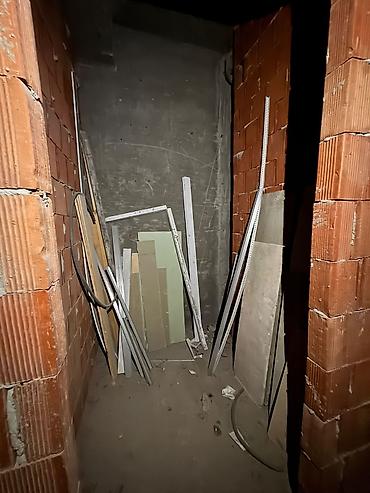 tarqovuda satilan evler: 2 otaqlı, Yeni tikili, 86 kv. m — 9