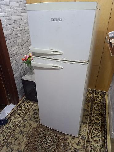 xaladelnik ev: BEKO iki qapılı soyuducu - Rəng: ağ - Üst kamera: dondurucu, metal — 1
