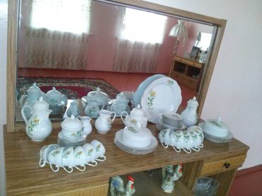 Digər dəstlər və servizlər: Çay və kofe serviz dəsti Satilir . GDR ( ГДР ) İstehsalı. Çaynıy — 9