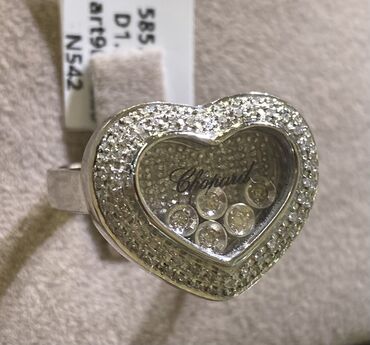chopard набор in Кыргызстан | НАРУЧНЫЕ ЧАСЫ: Золотое кольцо с бриллиантами.Коллекция ChopardПроба: 585 проба,Вес 